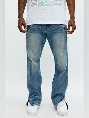 Fashion Nova • NWT $70 Slim Concrete Grind Paneled Jeans